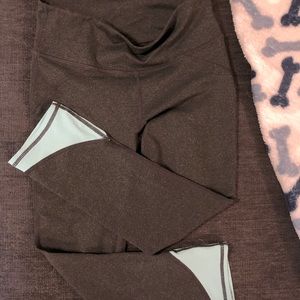 NEW Fabletics workout capris